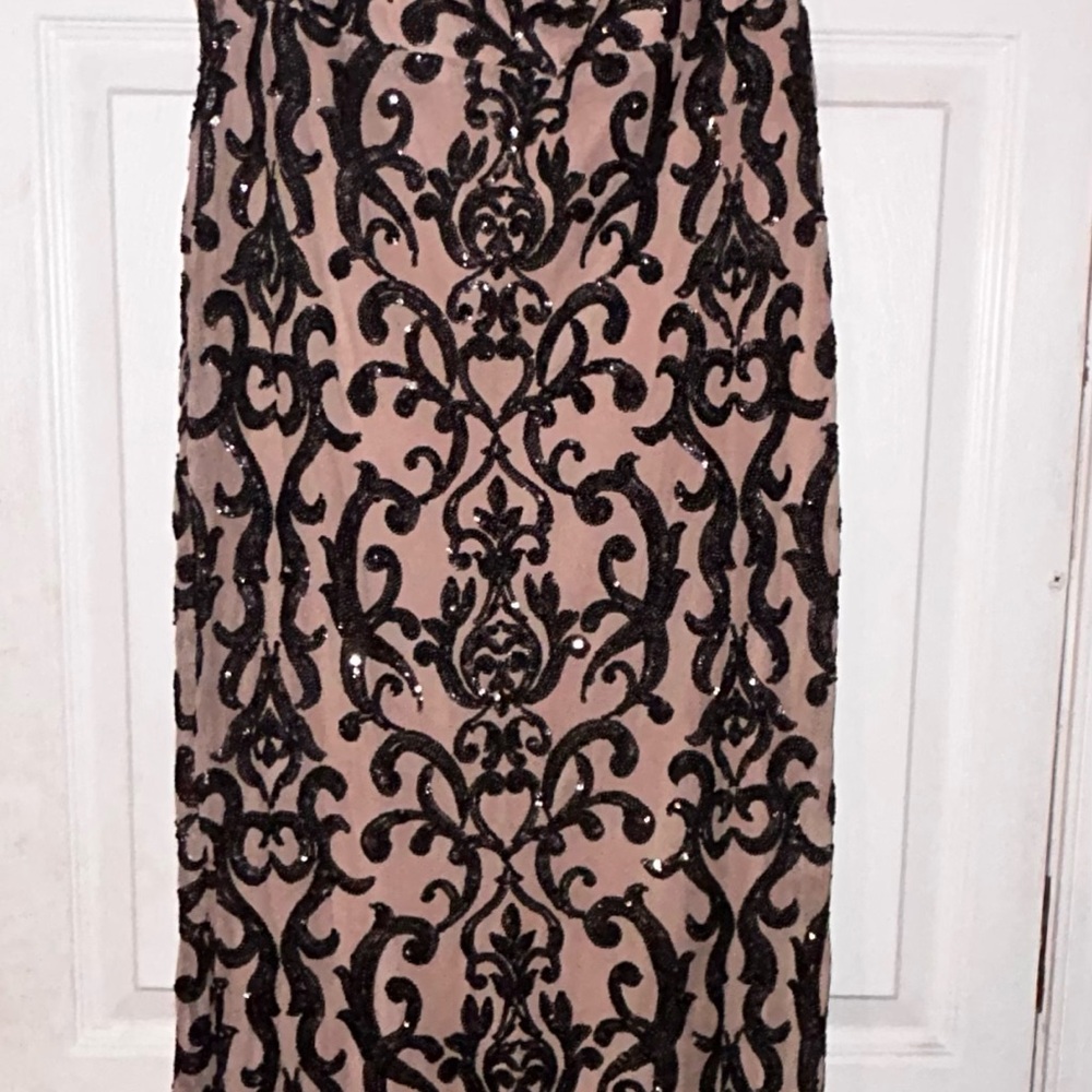 Windsor Black and Tan Patterned Prom Dress